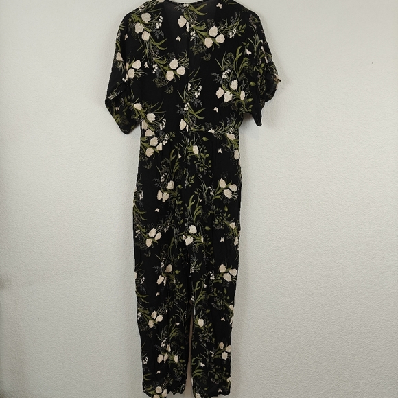 Reformation Lemongrass Floral Boho Wide Leg Jumpsuit V-neck Peek-a-boo Bodice 10 - Picture 14 of 16